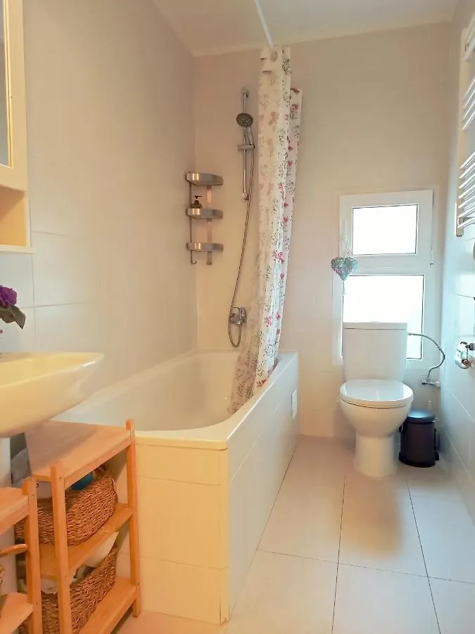 Dom wakacyjny Willa House With Pool Near Park Guell Barcelona Hiszpania